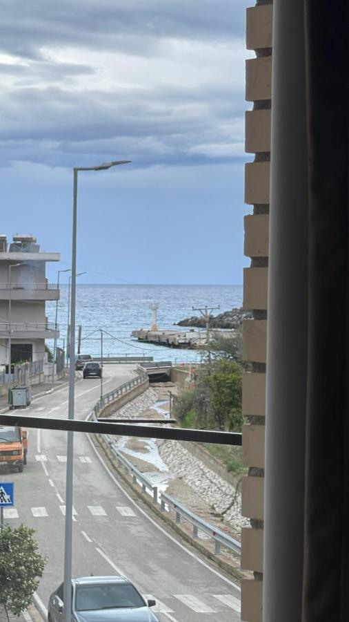 הימארה Mia Marine Rooms מראה חיצוני תמונה